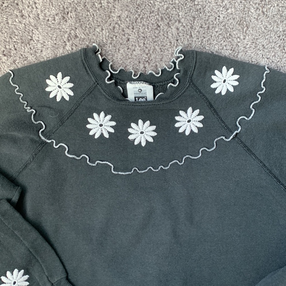 Vintage LEE Embroidered Sweatshirt X-Large - Picture 5 of 5